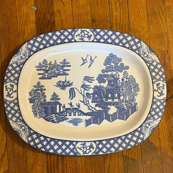 Two’s Company Porcelain Serving Platter, with the Classic Blue Willow Design - Picture 1 of 17